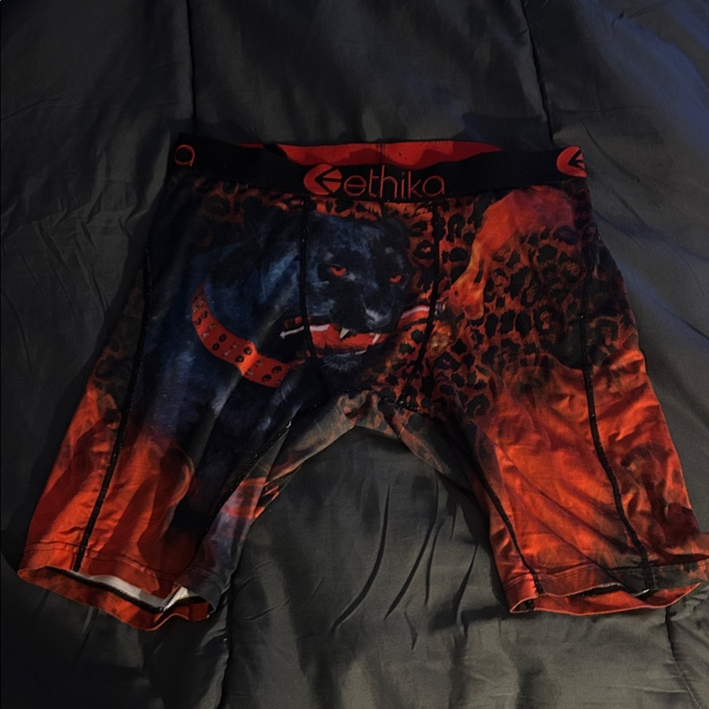 Ethika Men's Wild Panther Athletic Shorts - Black and Orange